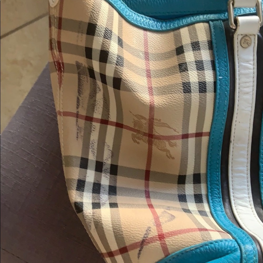 Burberry 100%Authentic bag - Picture 6 of 13